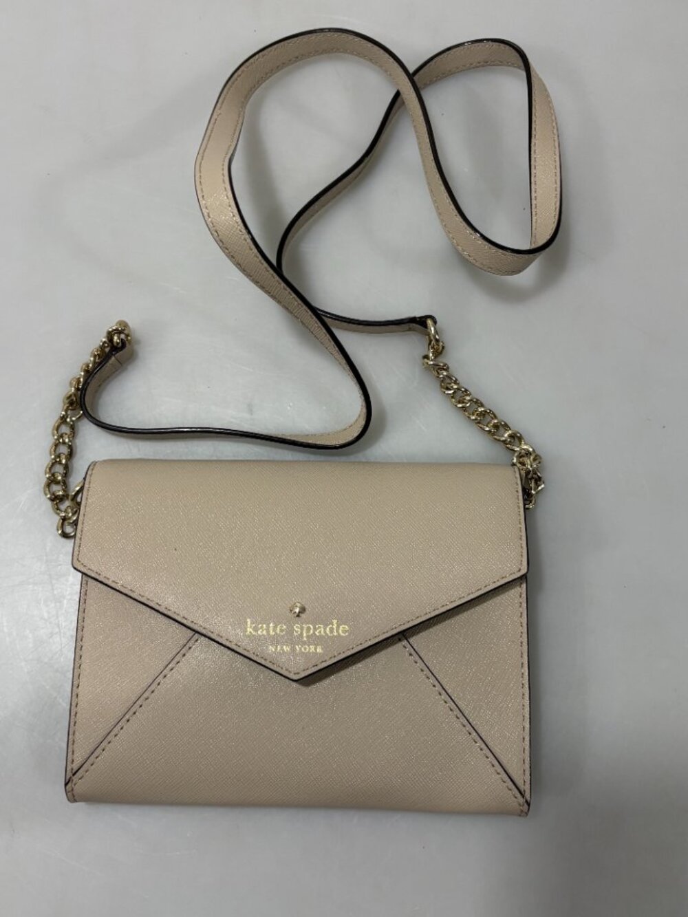 Kate Spade New York Saffiano Leather Taupe Envelope Crossbody Bag Cedar Street